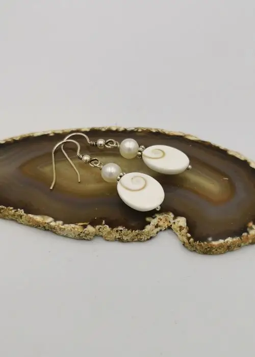 pearl-and-shell-drop-earrings