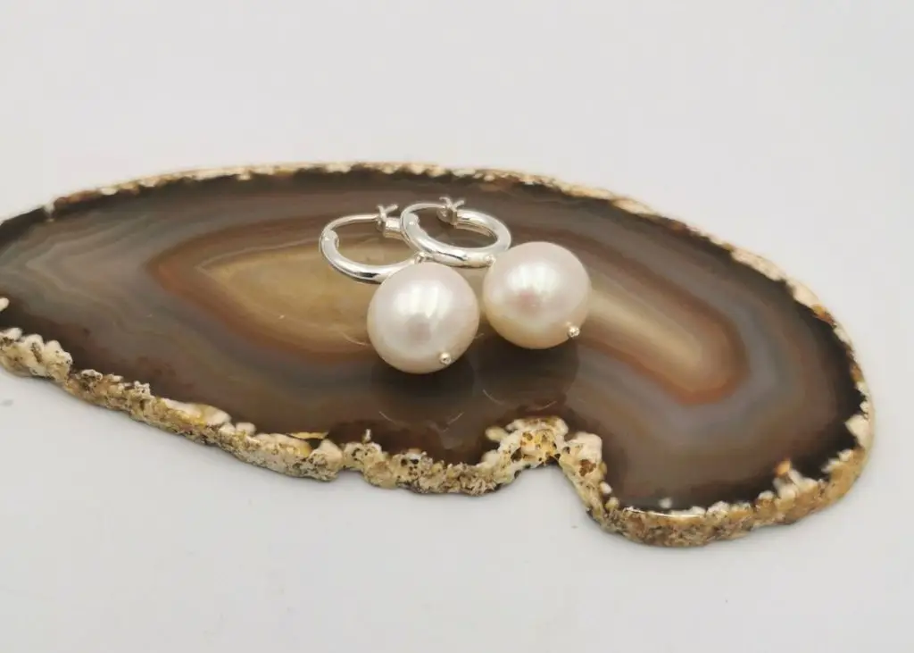 sterling-silver-hoop-earrings-with-round-freshwater-pearl-drops