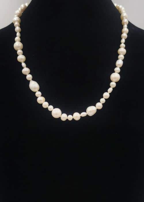 mixed-white-pearl-necklace